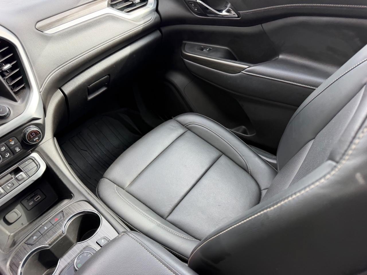 Used 2023 GMC Acadia SLT w/ Elevation Edition AWD/4WD image 21