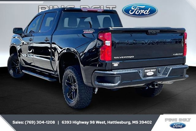 Used 2023 Chevrolet Silverado 1500 Custom Trail Boss image 2