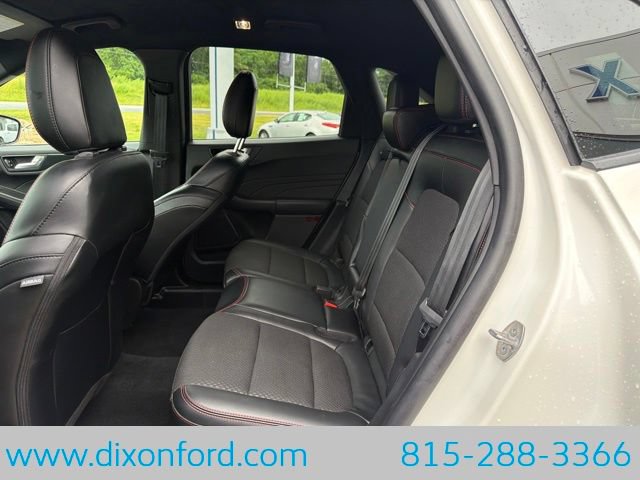 Certified 2023 Ford Escape ST-Line Elite AWD/4WD image 24