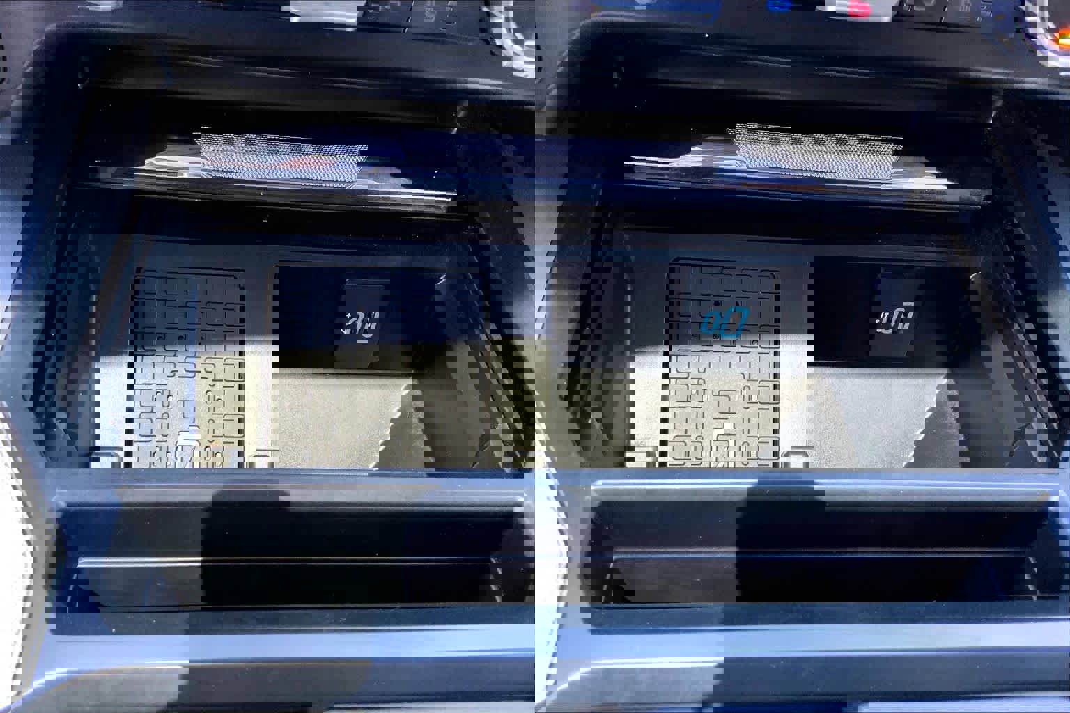 Certified 2023 Ford F250 Lariat w/ Lariat Ultimate Package image 35