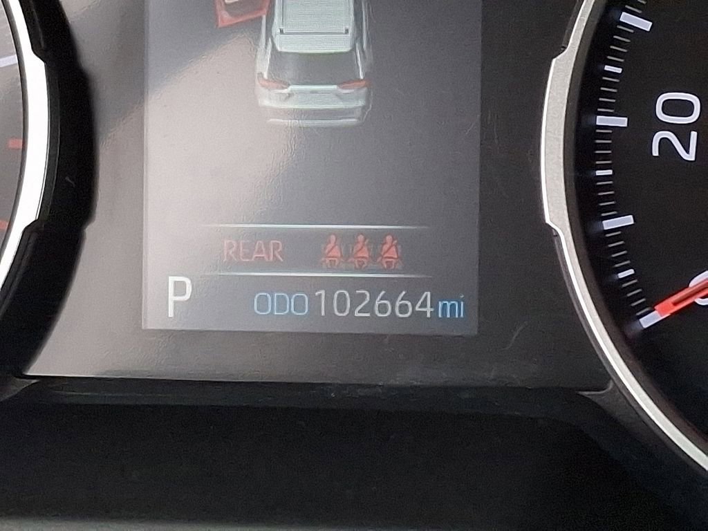 Used 2021 Toyota RAV4 LE image 20