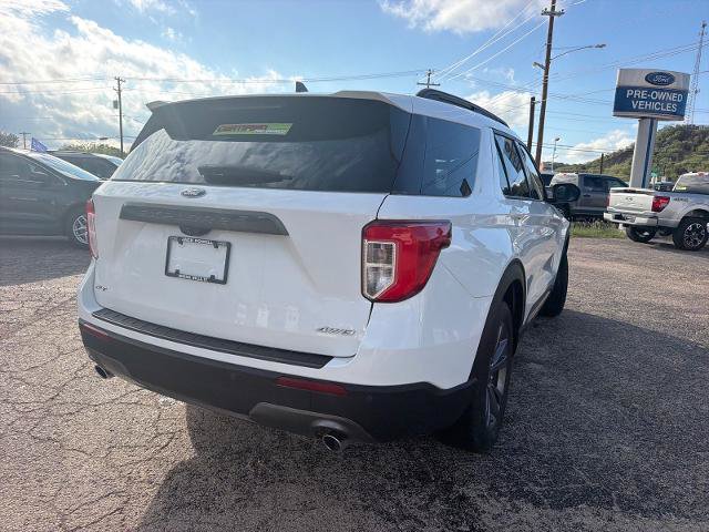 Certified 2021 Ford Explorer XLT w/ Equipment Group 202A AWD/4WD image 7