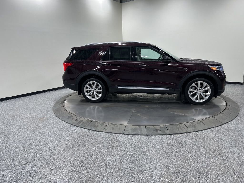 Certified 2023 Ford Explorer Platinum w/ Premium Technology Package image 6