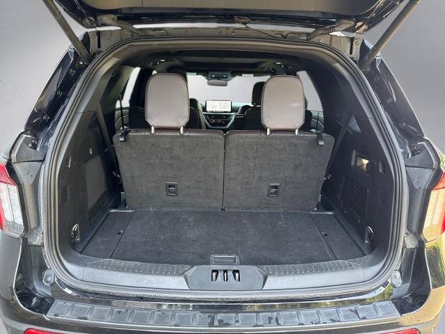 Certified 2025 Ford Explorer Platinum w/ LUX Leather Package AWD/4WD image 24