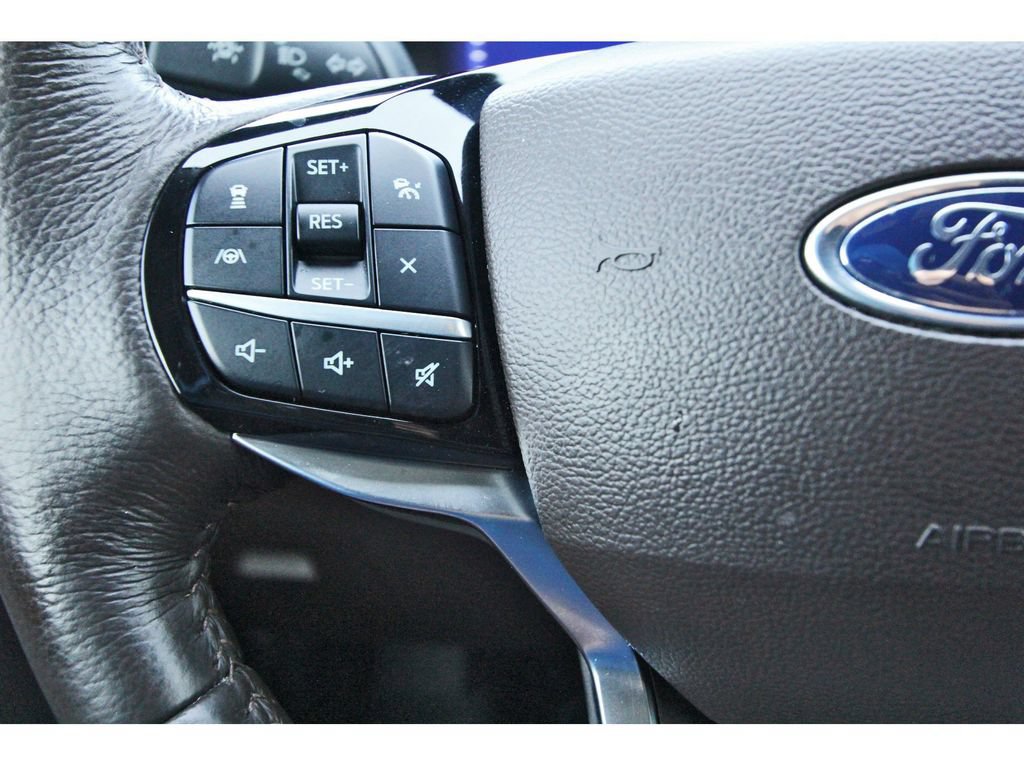 Certified 2023 Ford Explorer King Ranch w/ Technology Package RWD image 19