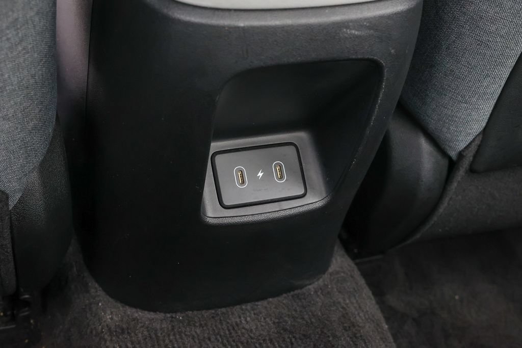 Used 2024 Hyundai Elantra Limited FWD image 38