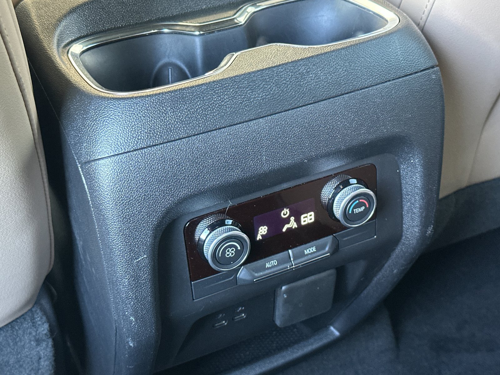 Used 2026 Buick Enclave Preferred w/ Power Package FWD image 35