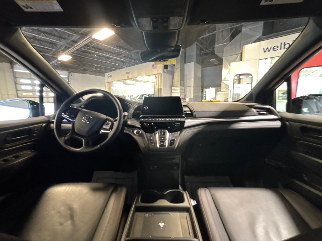 Used 2026 Honda Odyssey Sport-L image 23