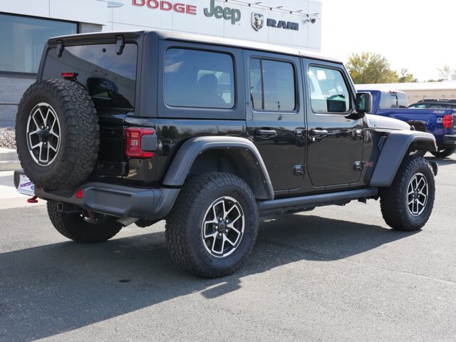 Used 2024 Jeep Wrangler Unlimited Rubicon AWD/4WD image 8
