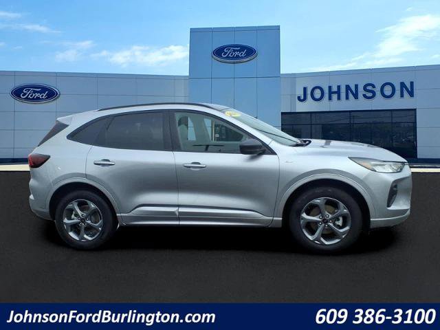Certified 2023 Ford Escape ST-Line w/ Tech Pack #1 AWD/4WD image 2