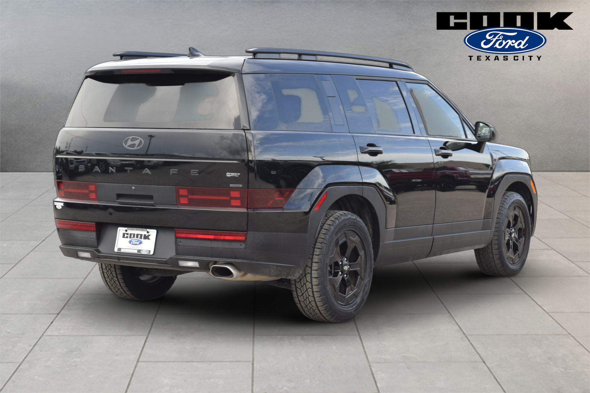 Used 2024 Hyundai Santa Fe XRT AWD/4WD image 3