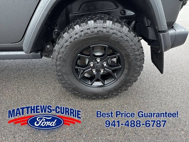 Used 2025 Jeep Wrangler Unlimited Sport AWD/4WD image 14