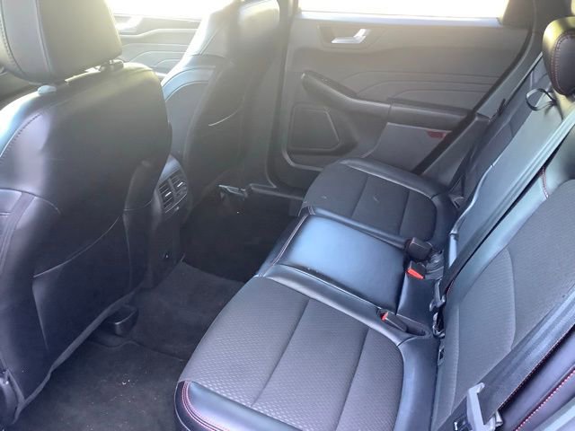 Certified 2024 Ford Escape ST-Line AWD/4WD image 30