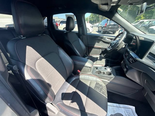 Certified 2023 Ford Escape ST-Line Elite AWD/4WD image 14