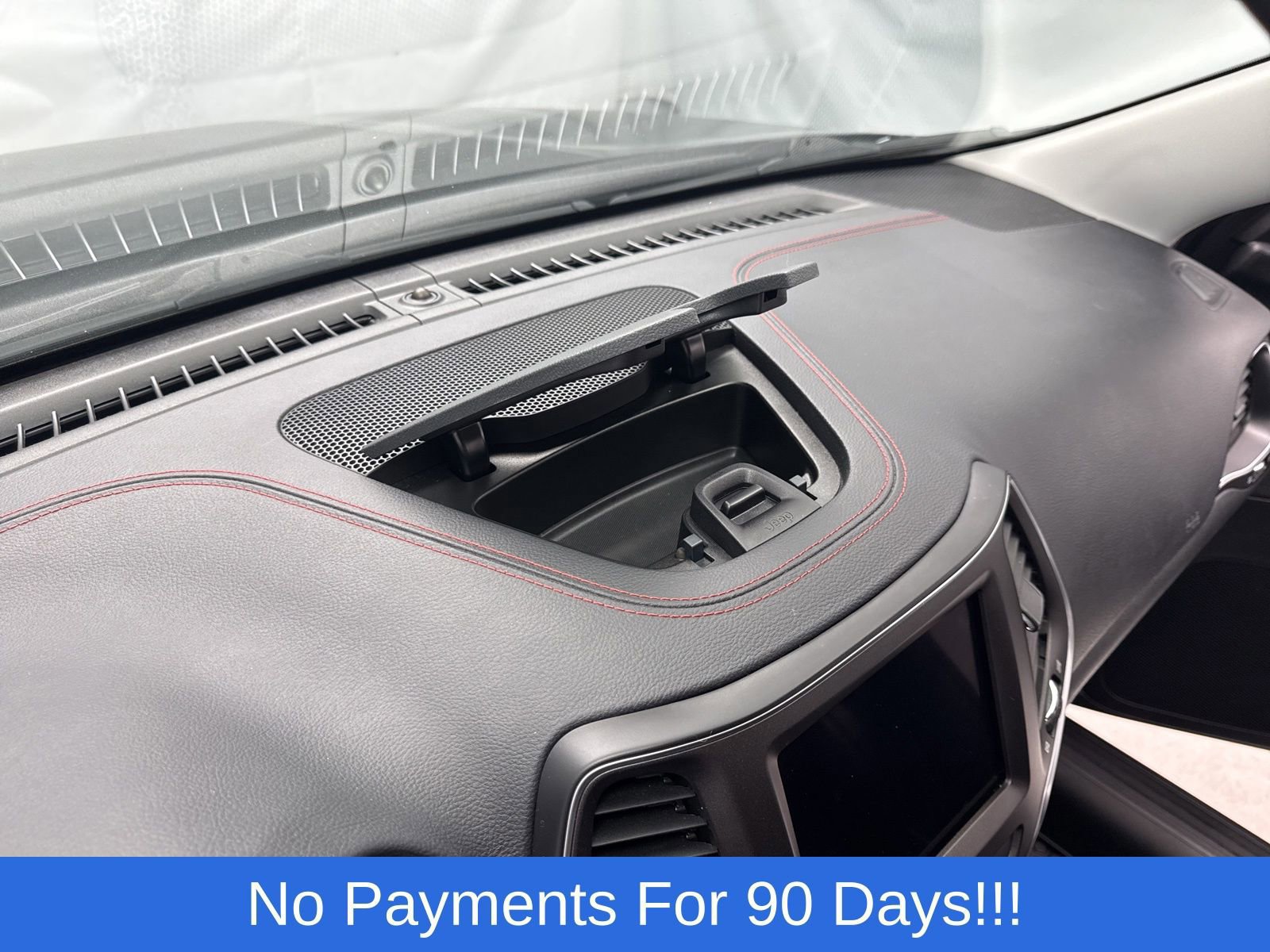 Used 2020 Jeep Cherokee Trailhawk w/ Trailer Tow Group image 21