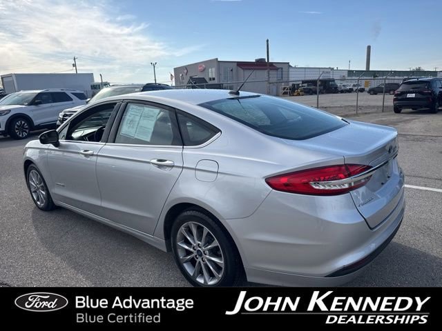 Certified 2017 Ford Fusion S image 3