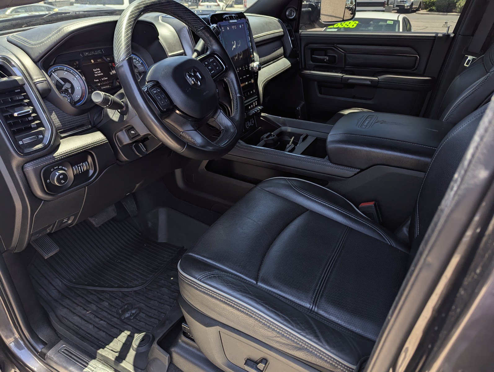 Used 2022 RAM 2500 Limited AWD/4WD image 11