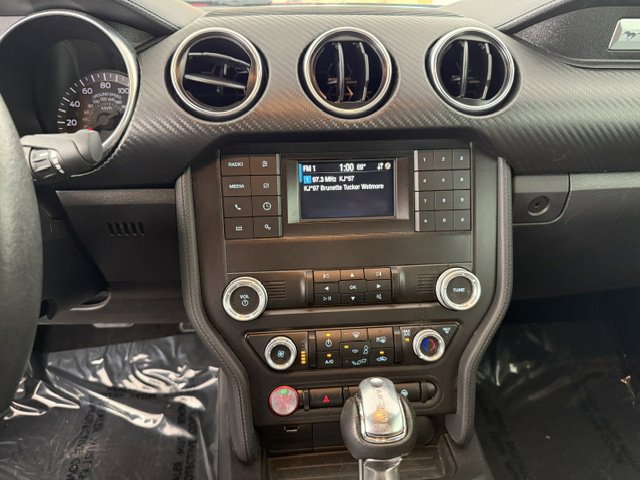 Certified 2022 Ford Mustang Coupe RWD image 12