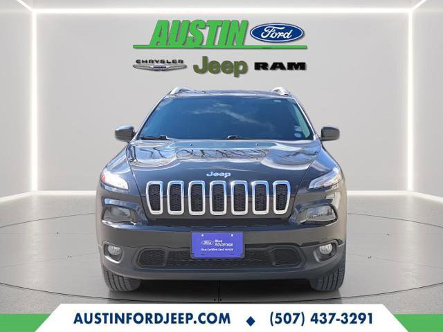 Used 2017 Jeep Cherokee Latitude image 15