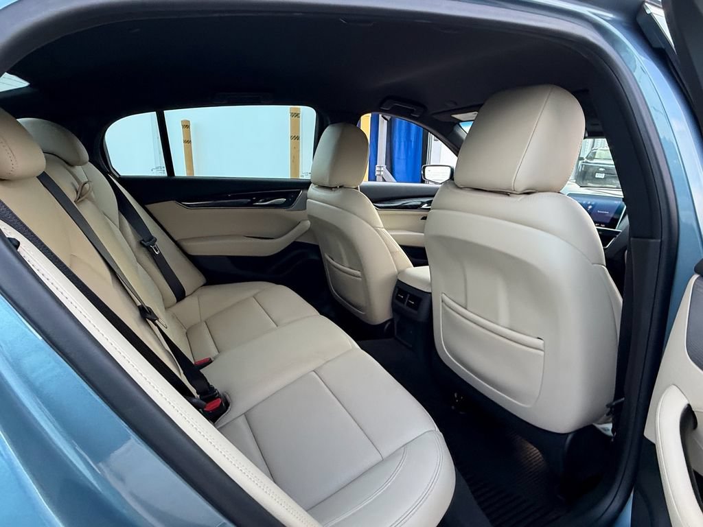 Used 2024 Cadillac CT5 Premium Luxury RWD image 17