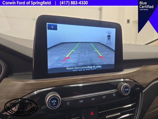 Certified 2020 Ford Escape Titanium image 23