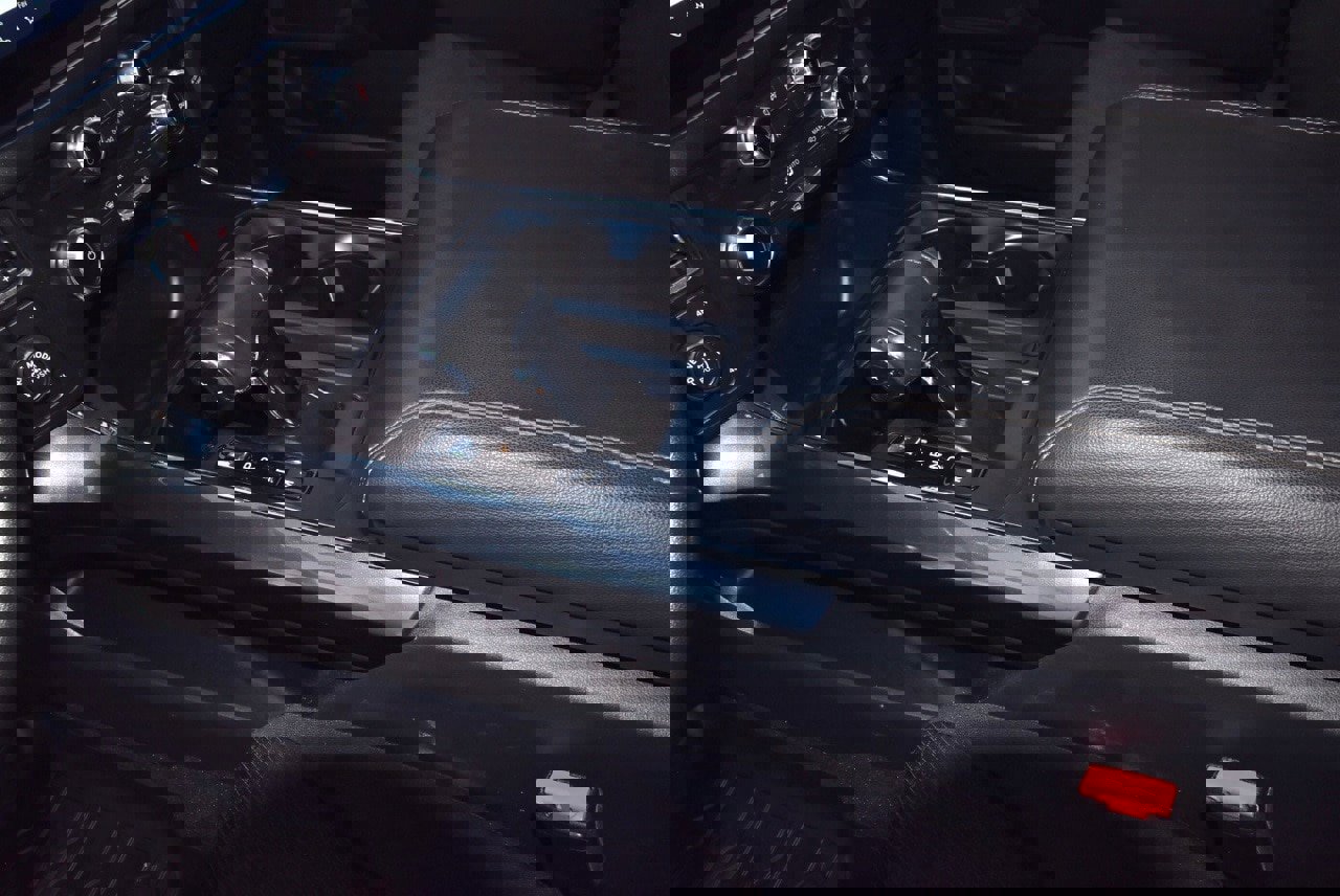 Certified 2022 Ford F150 XLT w/ Equipment Group 302A High image 31