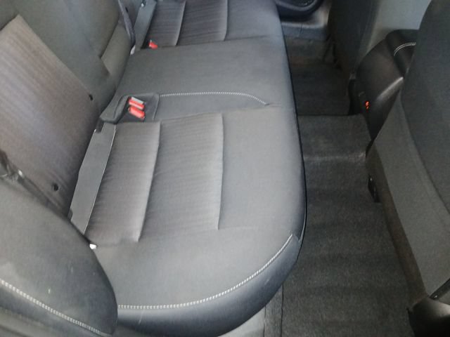 Used 2025 Nissan Altima 2.5 SV FWD image 41