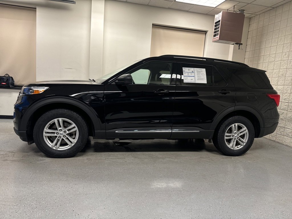 Certified 2023 Ford Explorer XLT w/ Equipment Group 202A image 36
