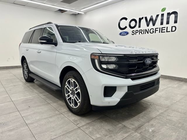 Certified 2025 Ford Expedition Active image 1