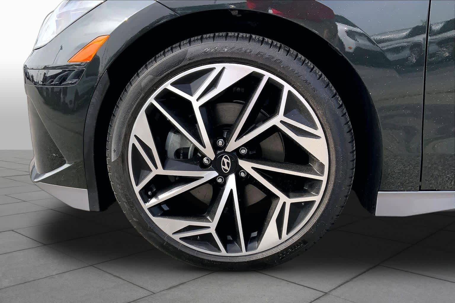 Used 2023 Hyundai Ioniq 6 SEL w/ Cargo Package RWD image 9
