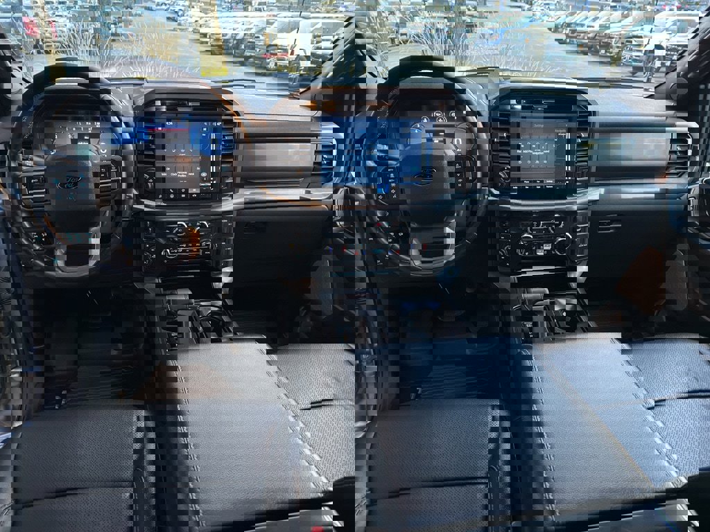 Certified 2025 Ford F150 Lariat image 21