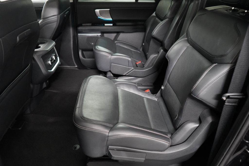 Certified 2025 Ford Expedition Max Platinum AWD/4WD image 20