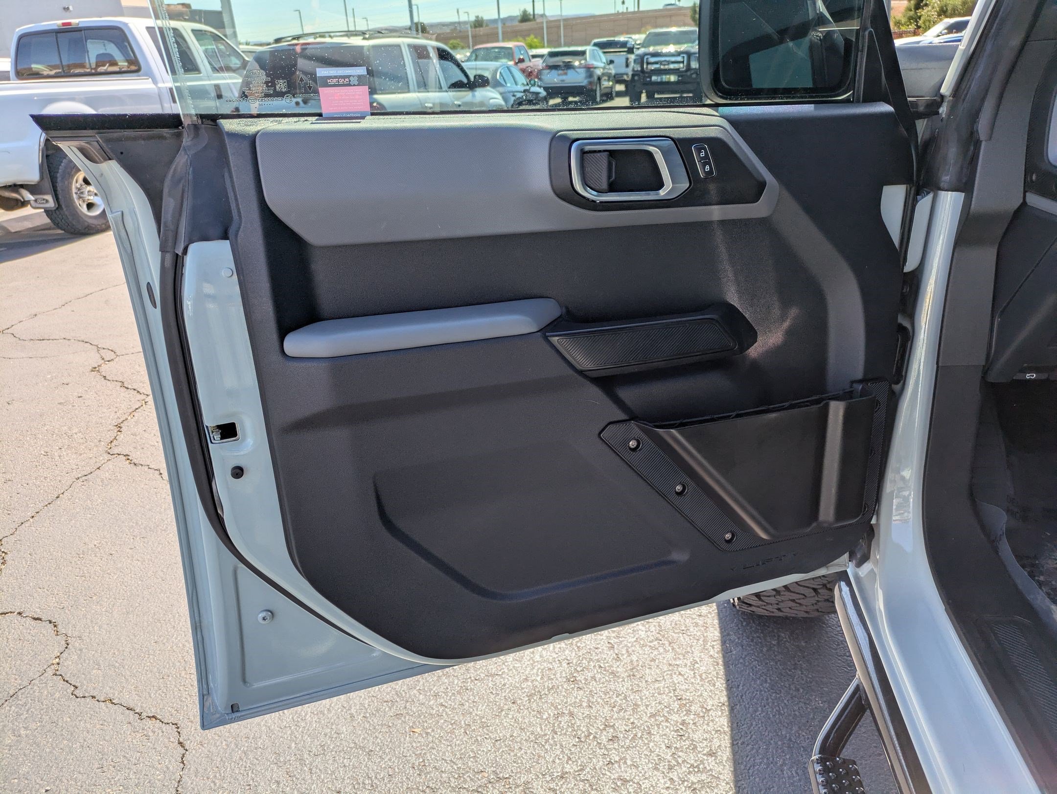 Certified 2022 Ford Bronco Big Bend w/ Sasquatch Package AWD/4WD image 14