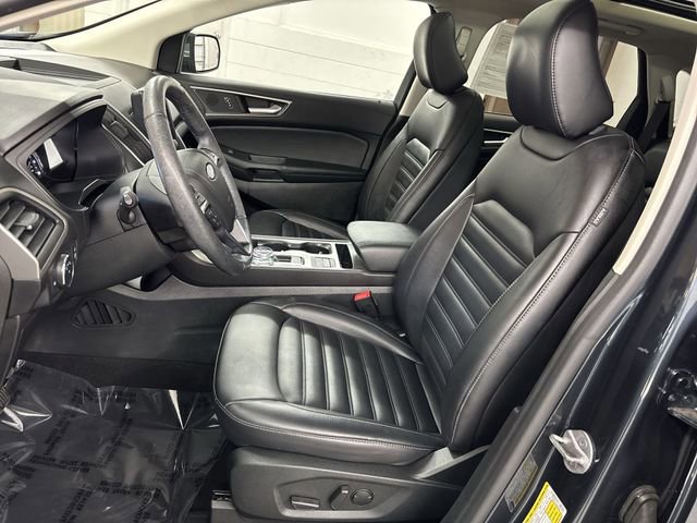 Certified 2022 Ford Edge SEL w/ Convenience Package image 3