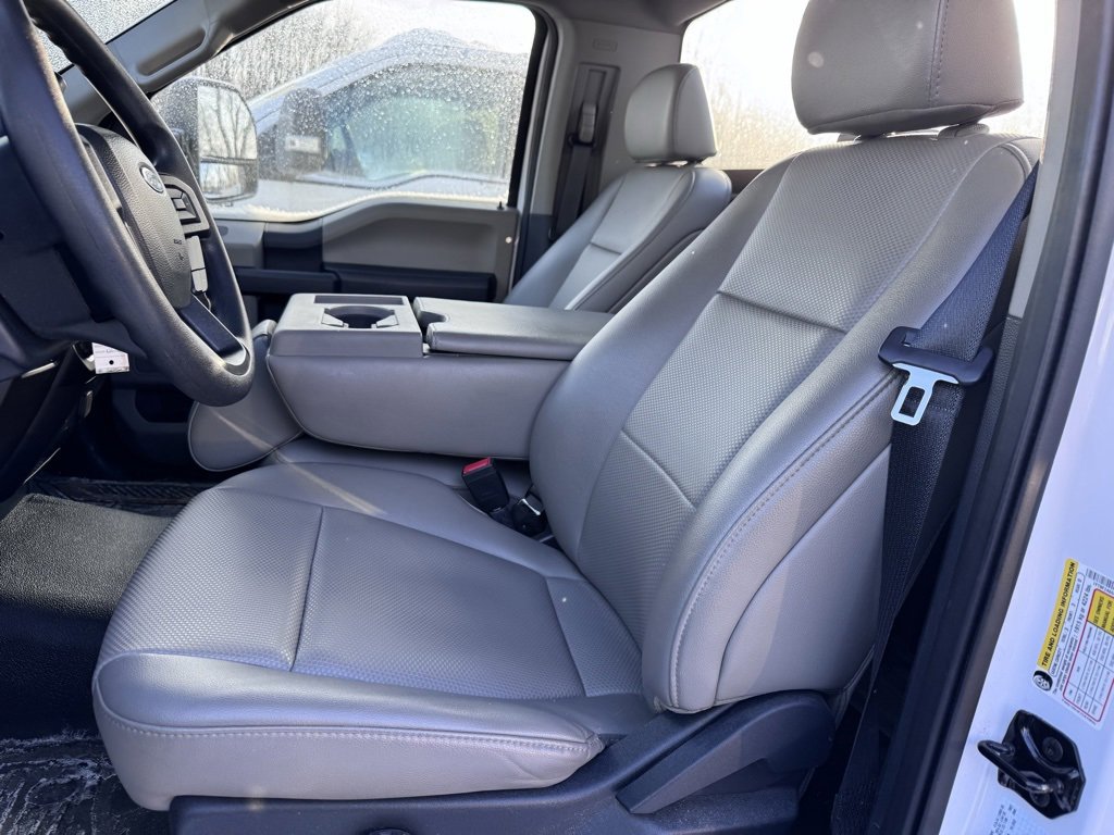 Certified 2022 Ford F250 XL w/ Power Equipment Group image 5