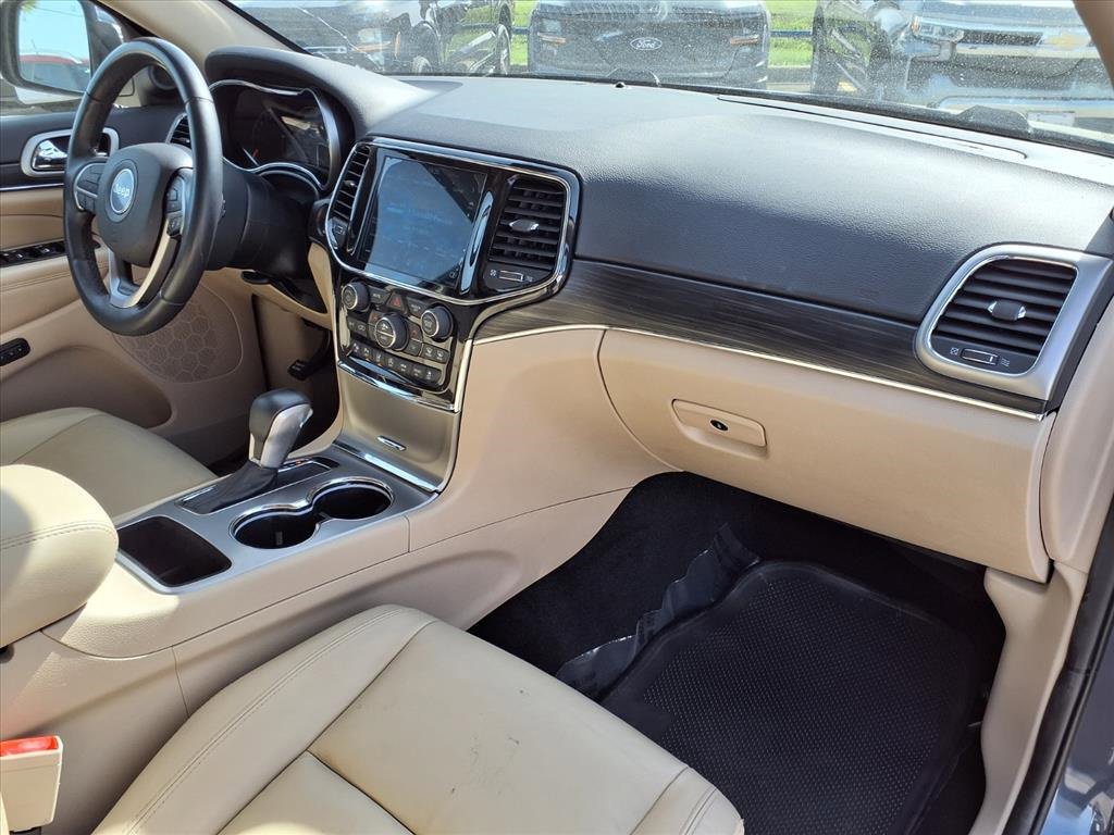 Used 2021 Jeep Grand Cherokee Limited image 29
