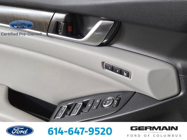 Used 2020 Honda Accord Touring image 29