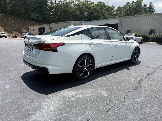 Used 2024 Nissan Altima 2.5 SR FWD image 20