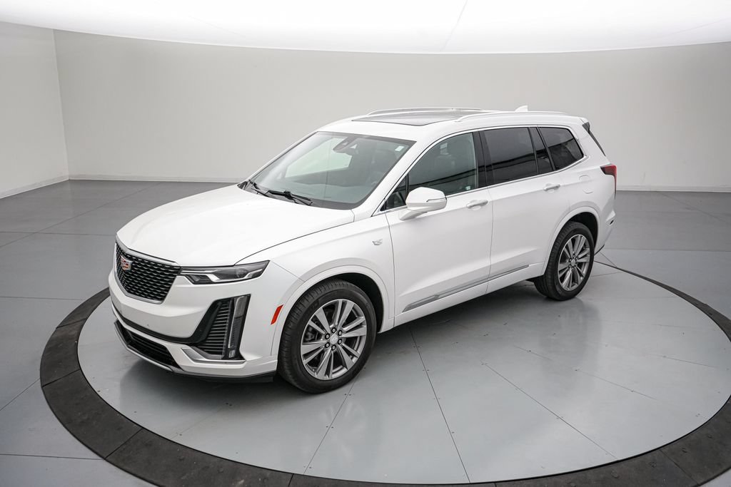 Used 2024 Cadillac XT6 Premium Luxury w/ LPO, Floor Liner Package AWD/4WD image 9