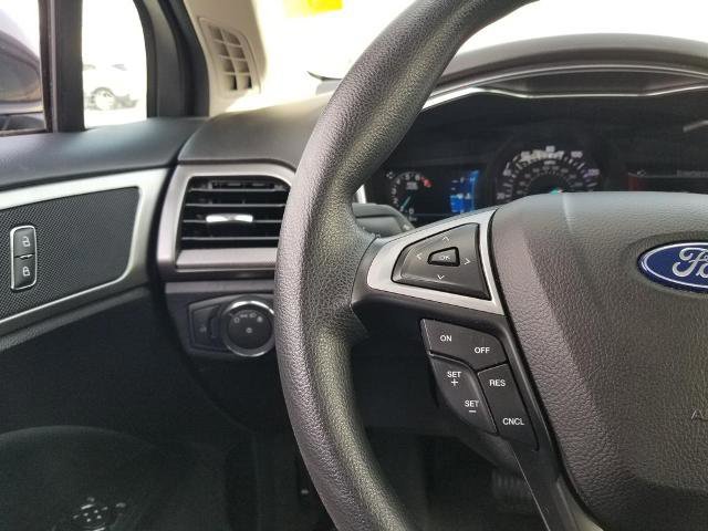 Certified 2020 Ford Fusion SE image 25