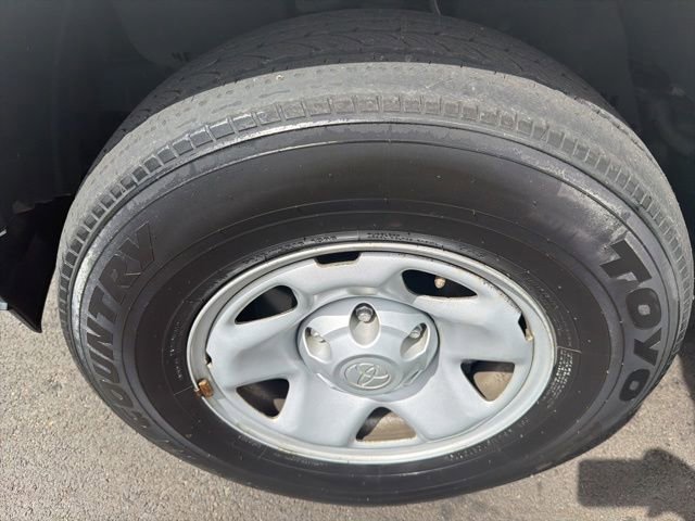 Used 2022 Toyota Tacoma SR AWD/4WD image 24