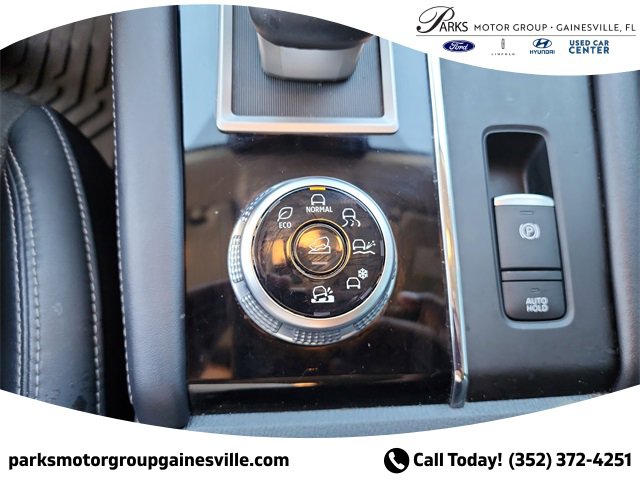 Used 2022 Mitsubishi Outlander SE image 23