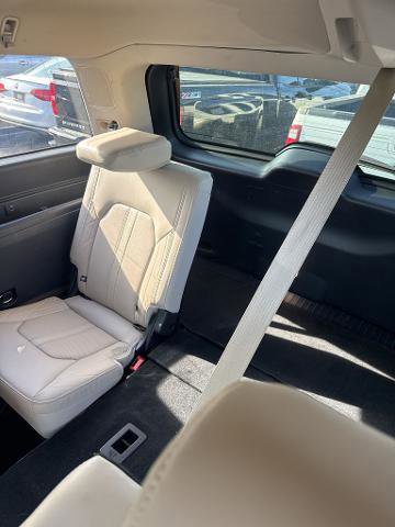 Certified 2023 Ford Expedition Platinum AWD/4WD image 8