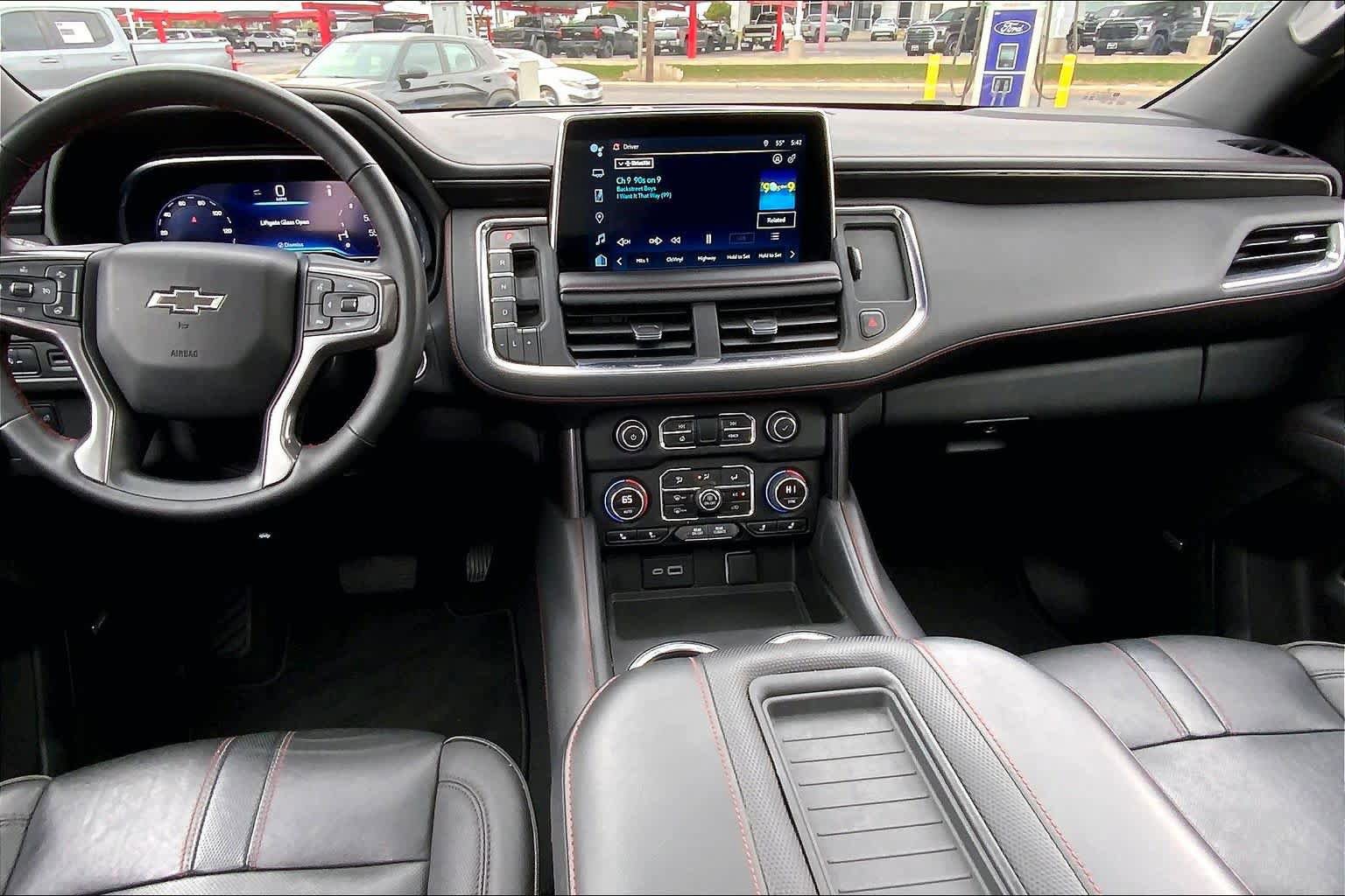Used 2023 Chevrolet Tahoe RST w/ Luxury Package AWD/4WD image 16