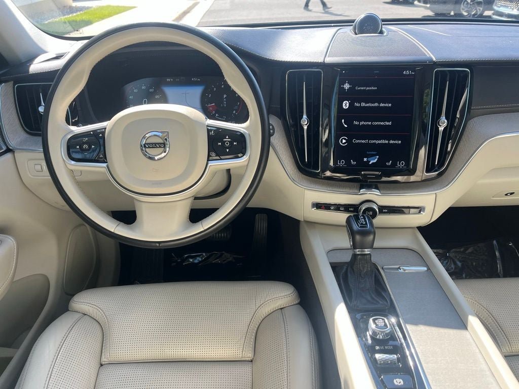 Used 2018 Volvo XC60 T6 Inscription w/ Luxury Seat Package AWD/4WD image 18
