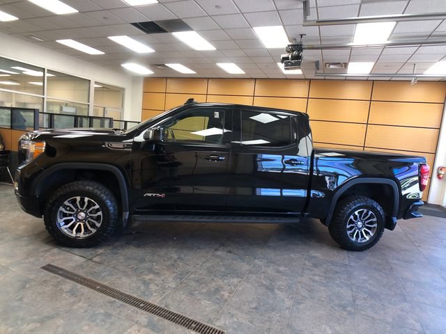 Used 2022 GMC Sierra 1500 AT4 w/ AT4 Premium Package AWD/4WD image 4