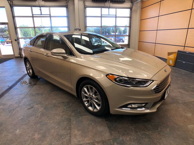 Certified 2017 Ford Fusion SE w/ Fusion SE Technology Package FWD 360° Tour