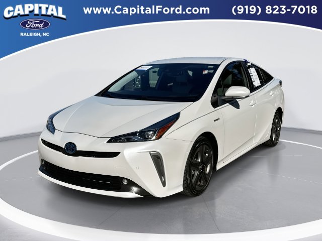 Used 2022 Toyota Prius Limited FWD image 1