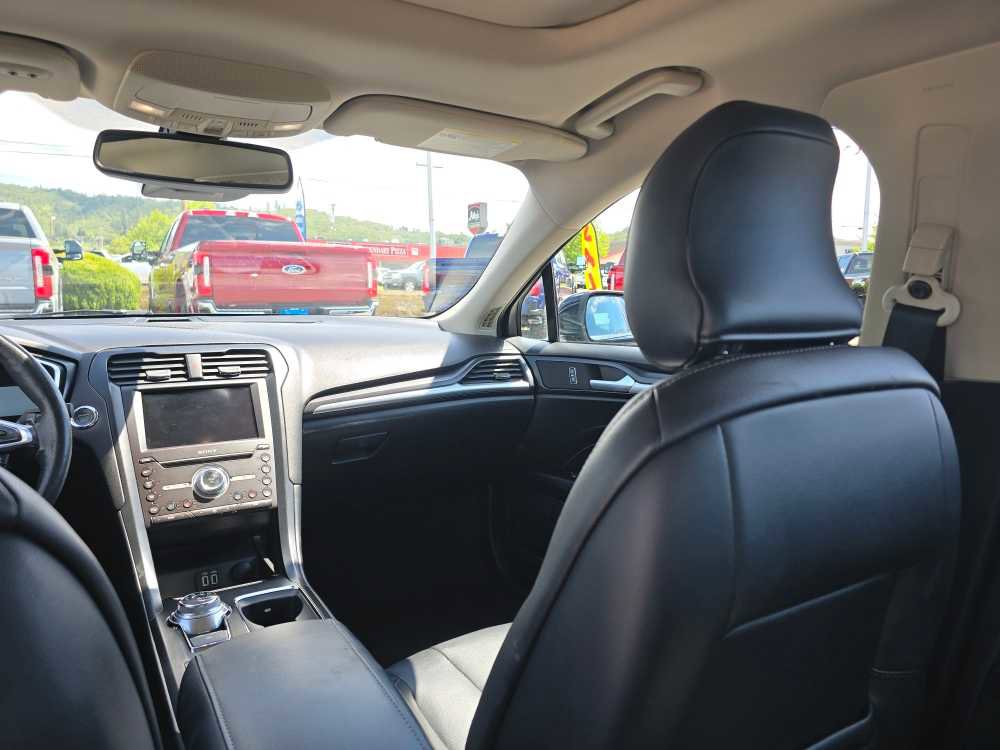 Certified 2019 Ford Fusion Titanium AWD/4WD image 14