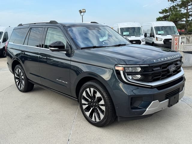 Certified 2025 Ford Expedition Platinum w/ Driver's Package AWD/4WD image 3